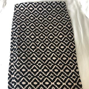 Stretch Pencil skirt